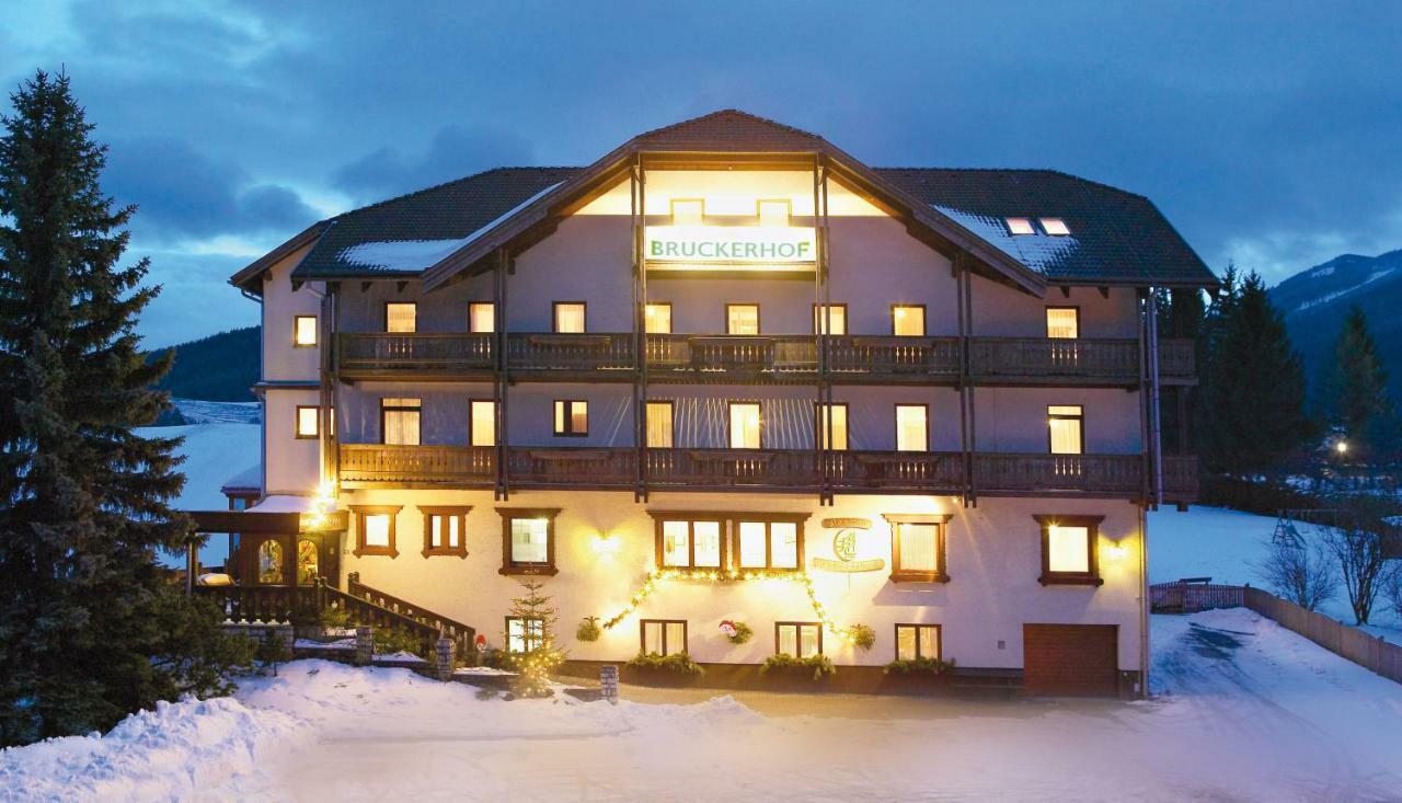 Bruckerhof Hotel Puchberg am Schneeberg Exterior photo